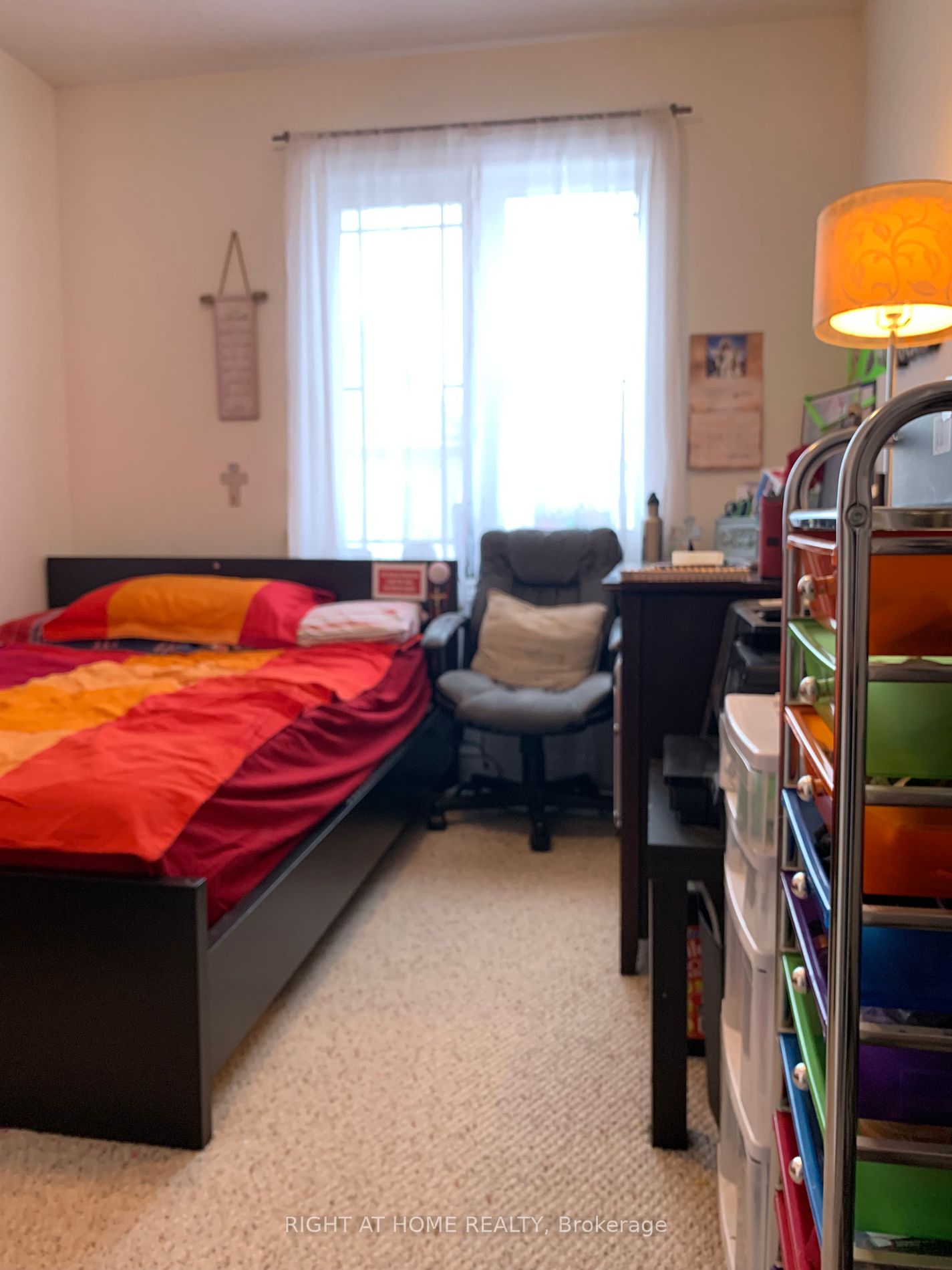 124 N Parkinson Cres 35