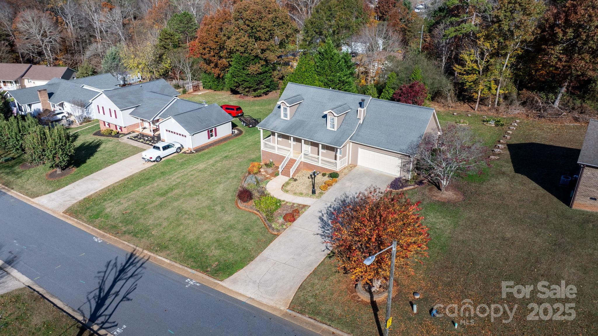 14 Hunters Creek Lane
