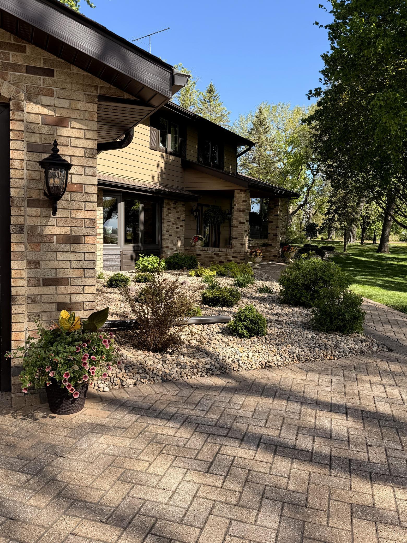 41347 Us Hwy 71 N