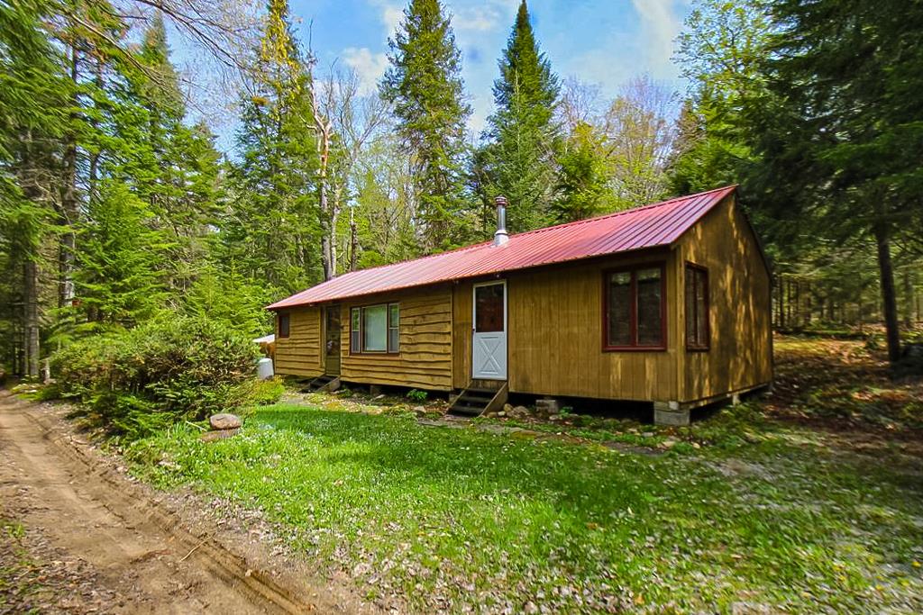 Residential Property for sale in Inlet, New York, 176213