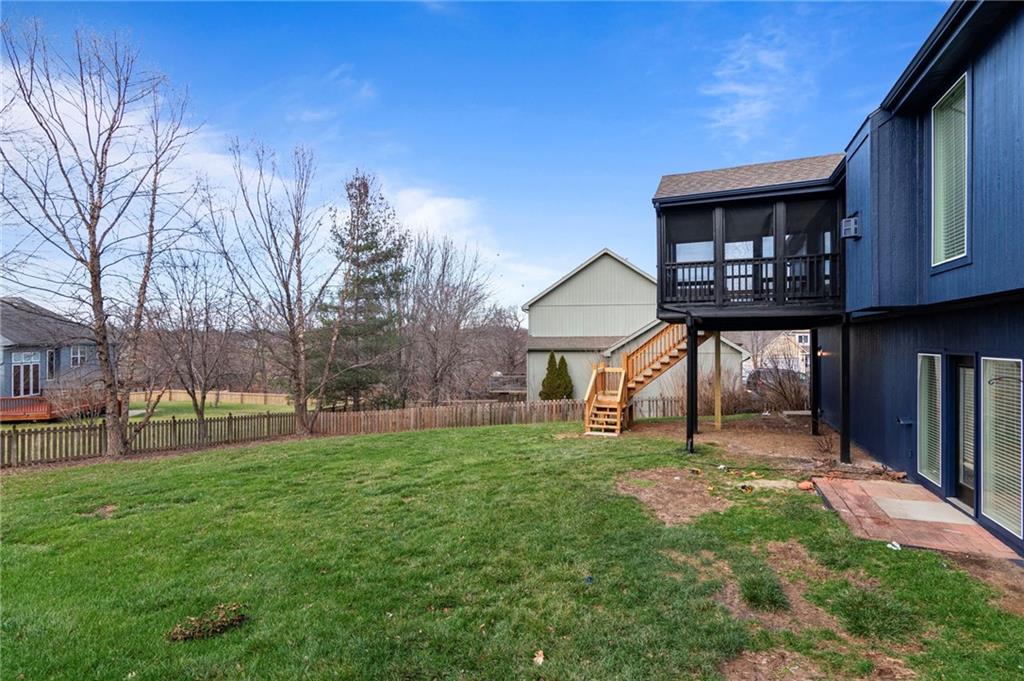 9212 N Garfield Avenue