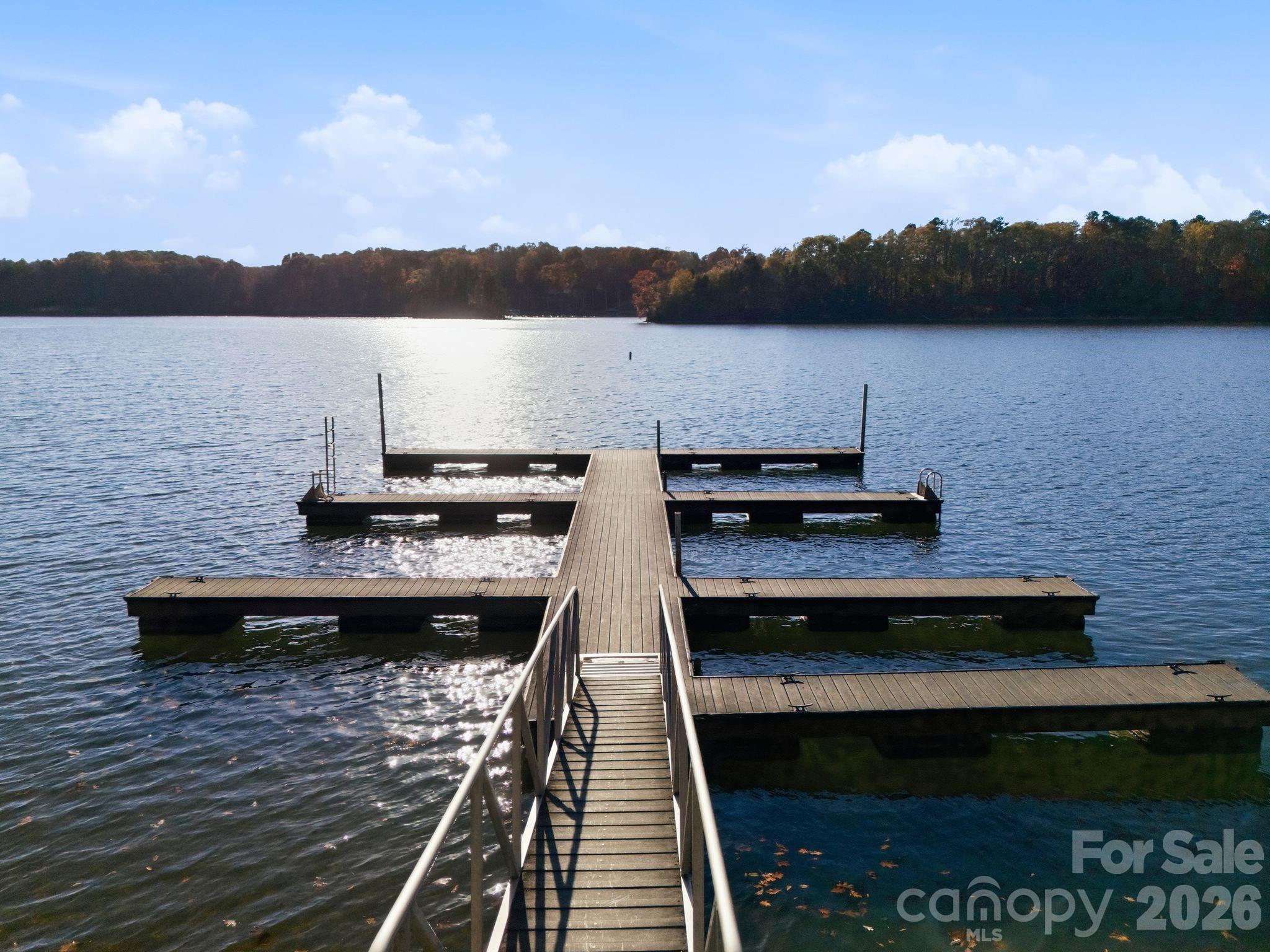 211 Harbor Ridge Drive