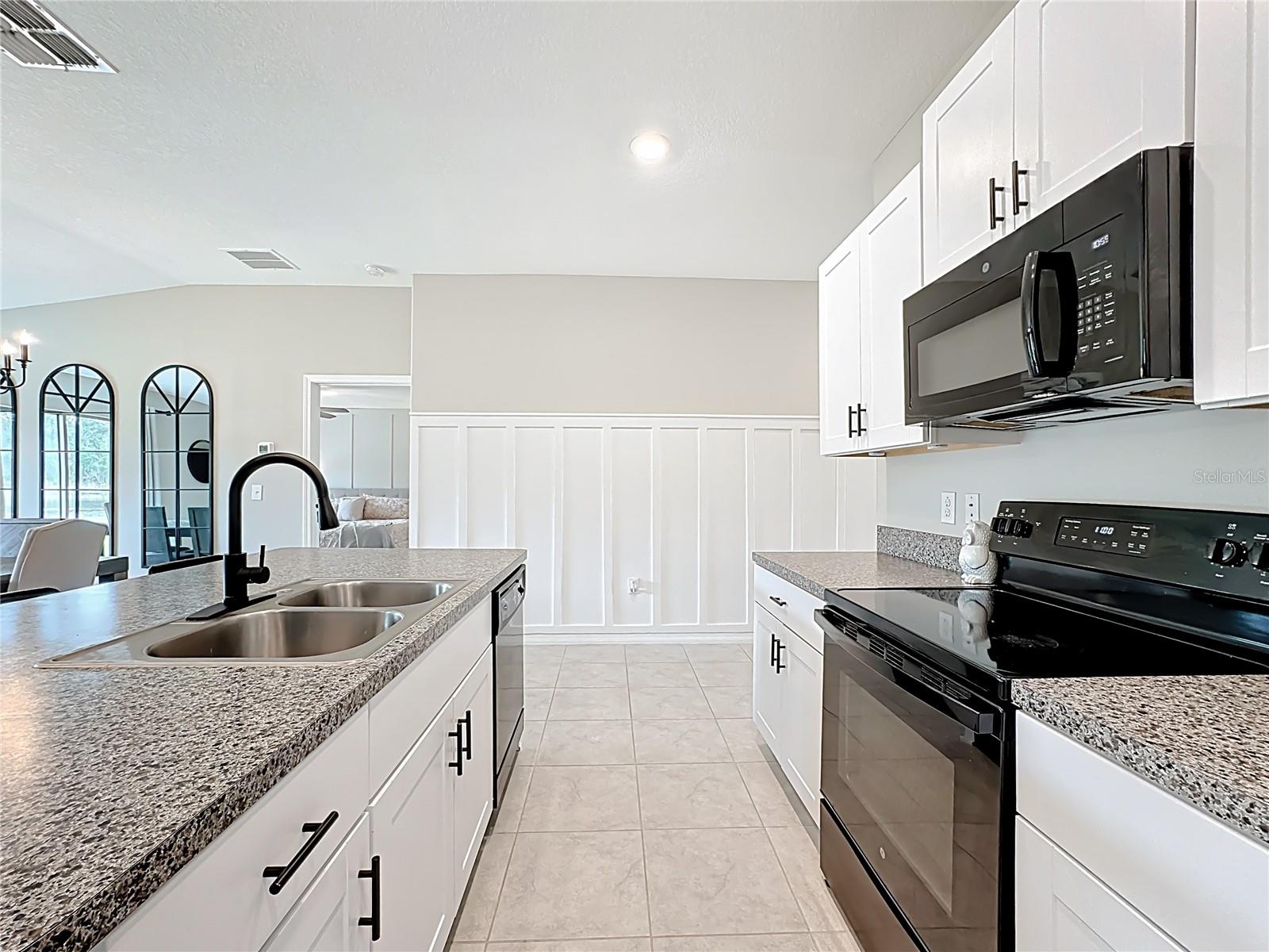 4449 Eternal Prince Drive