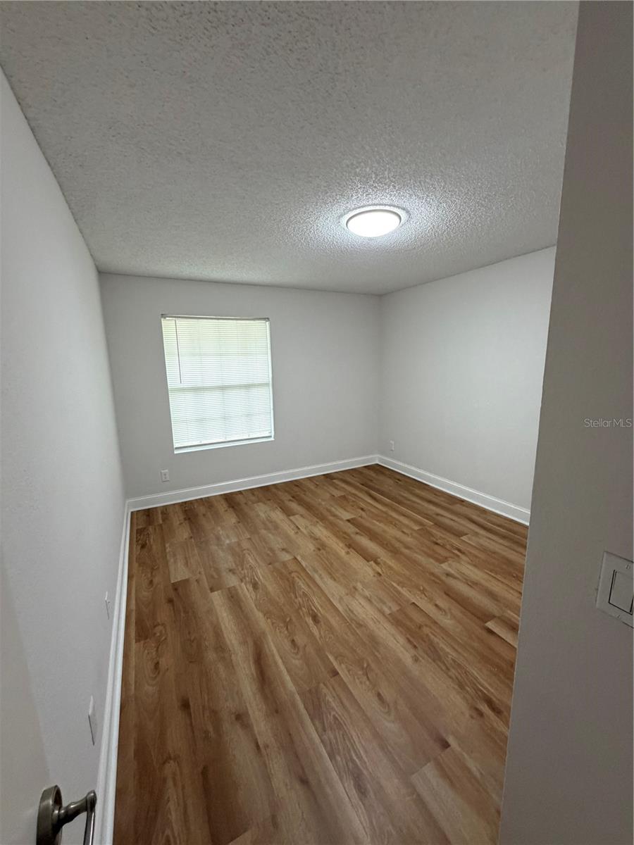 11520 Westwood 527