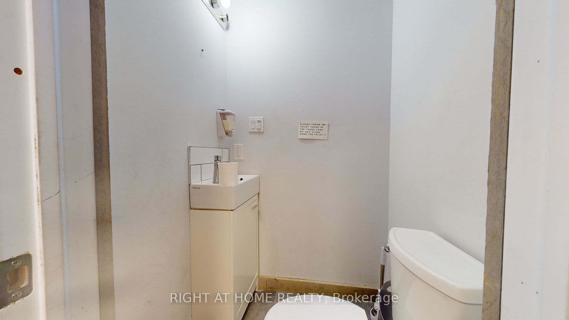 803 O Connor Dr MAIN FL