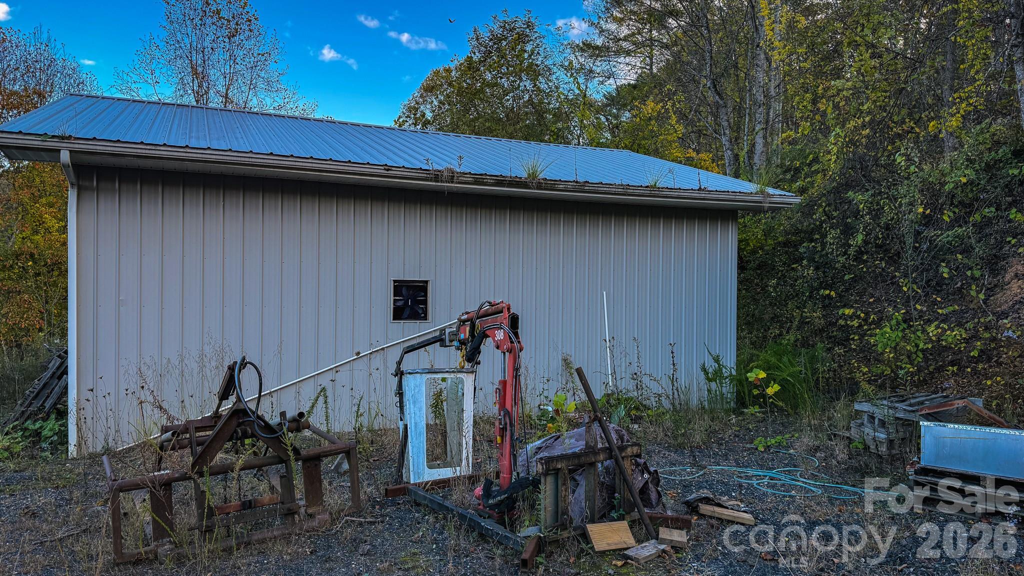 876 Saylor Lake Road