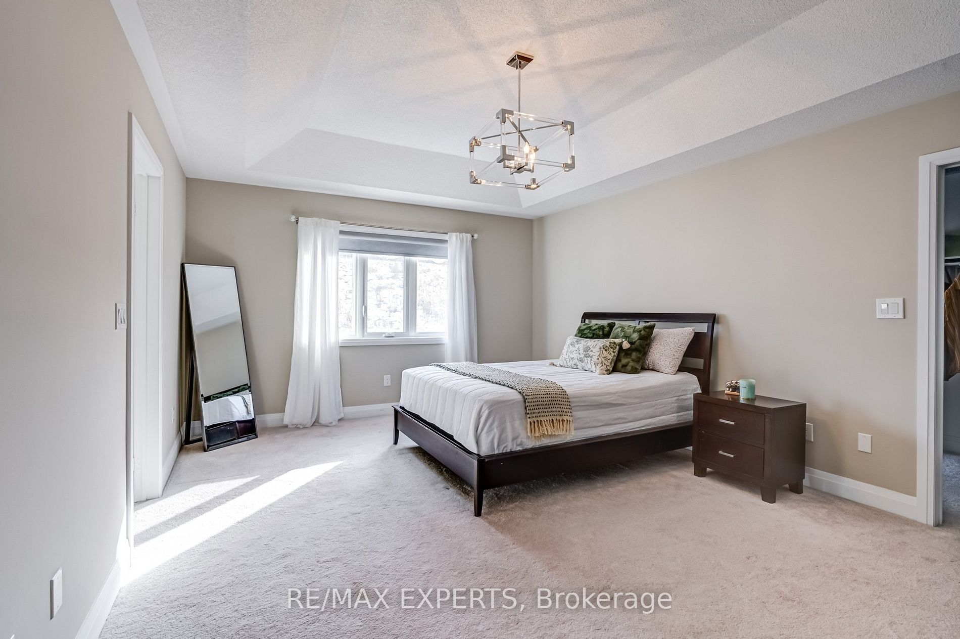 58 Frank Kelly Dr