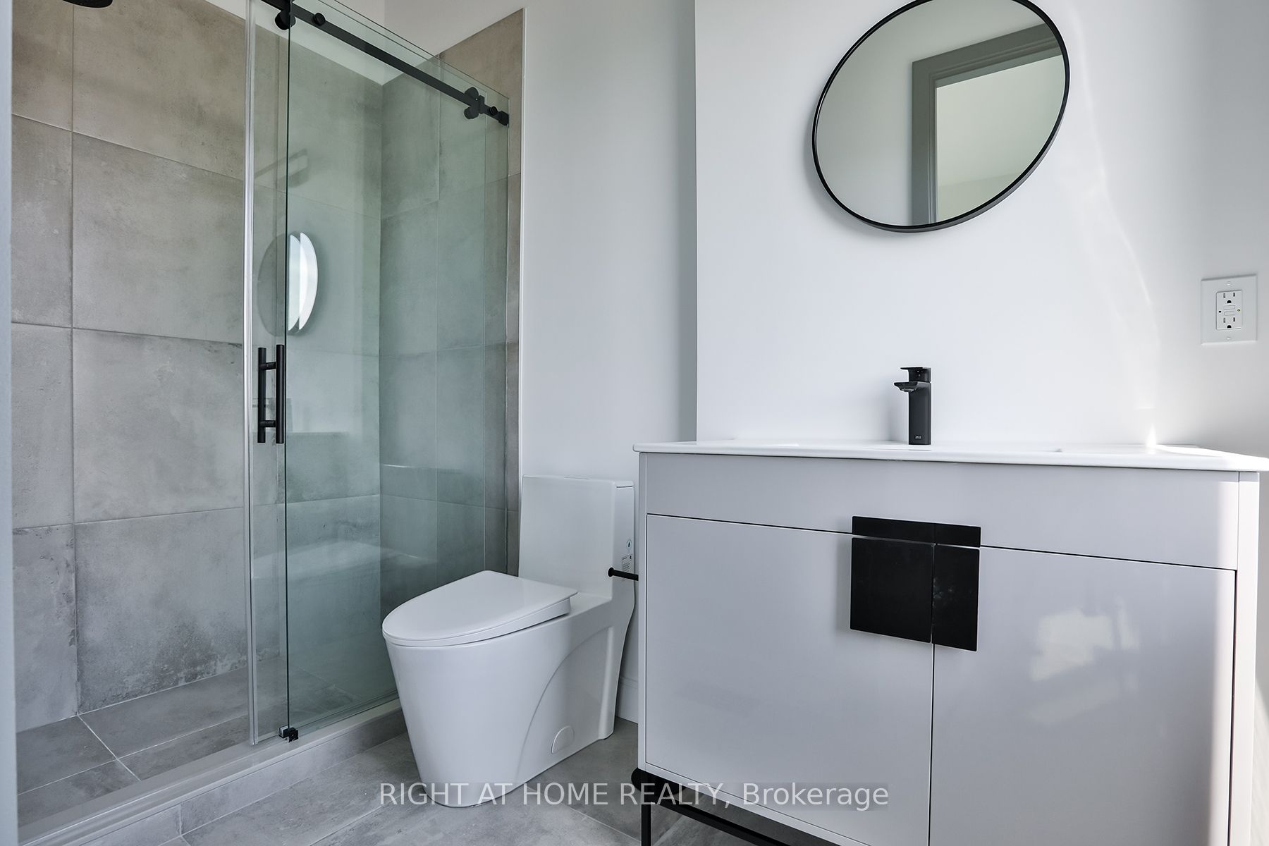 1169 Davenport Rd Unit 3