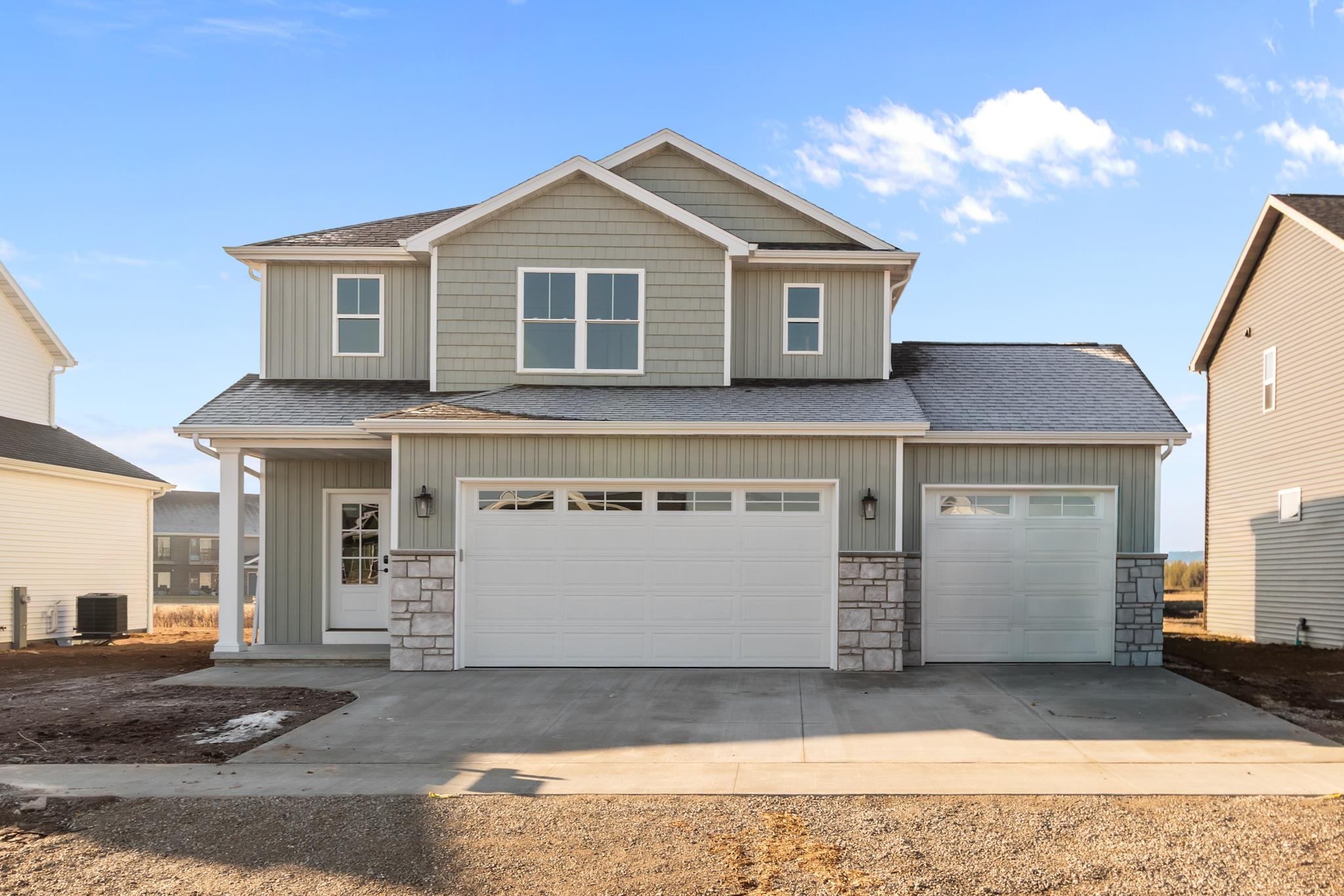 3600 E Golden Gate Drive