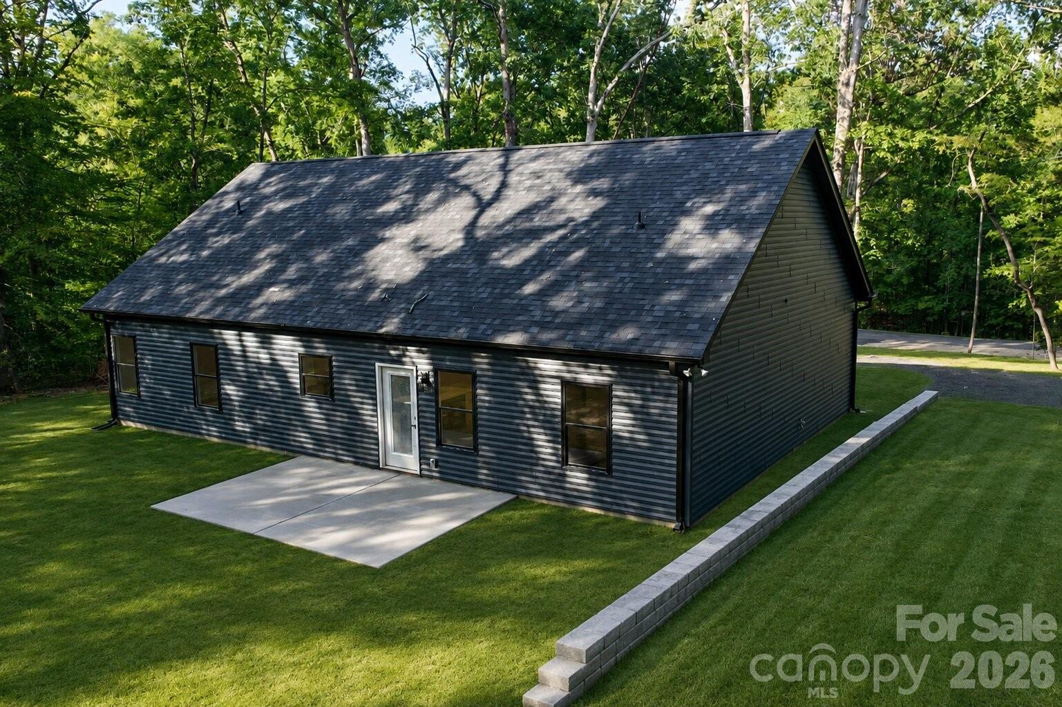 269 Tamarind Drive 568