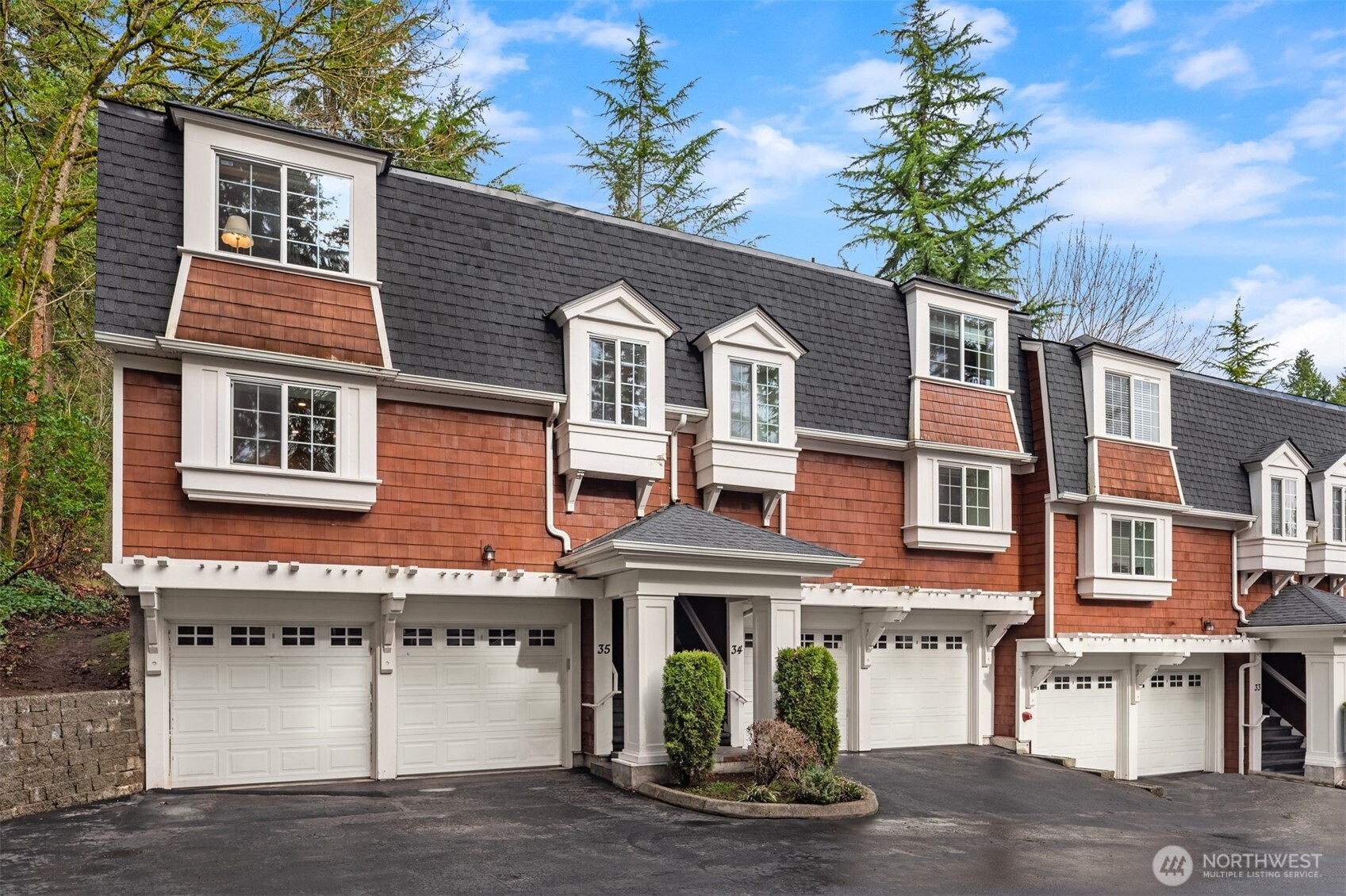 Bellevue - 3046  128th Avenue SE