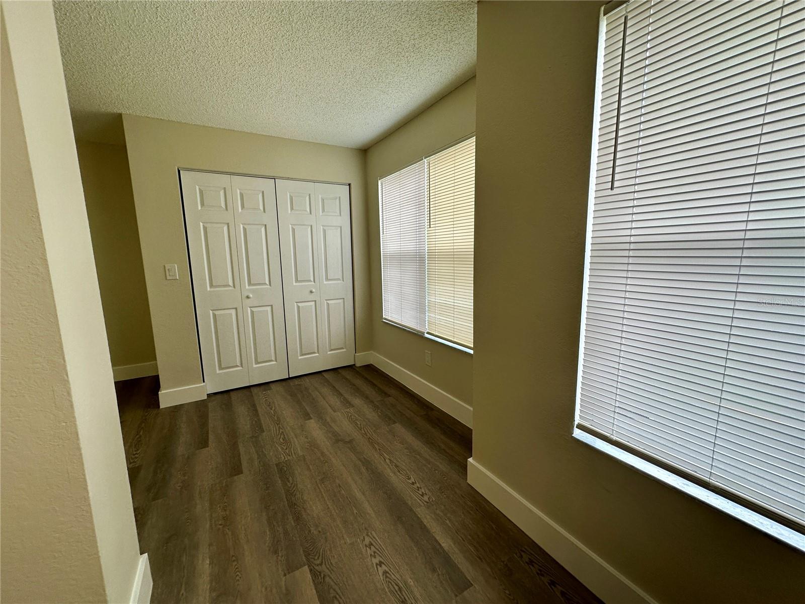 4504 Commander Drive 1835
