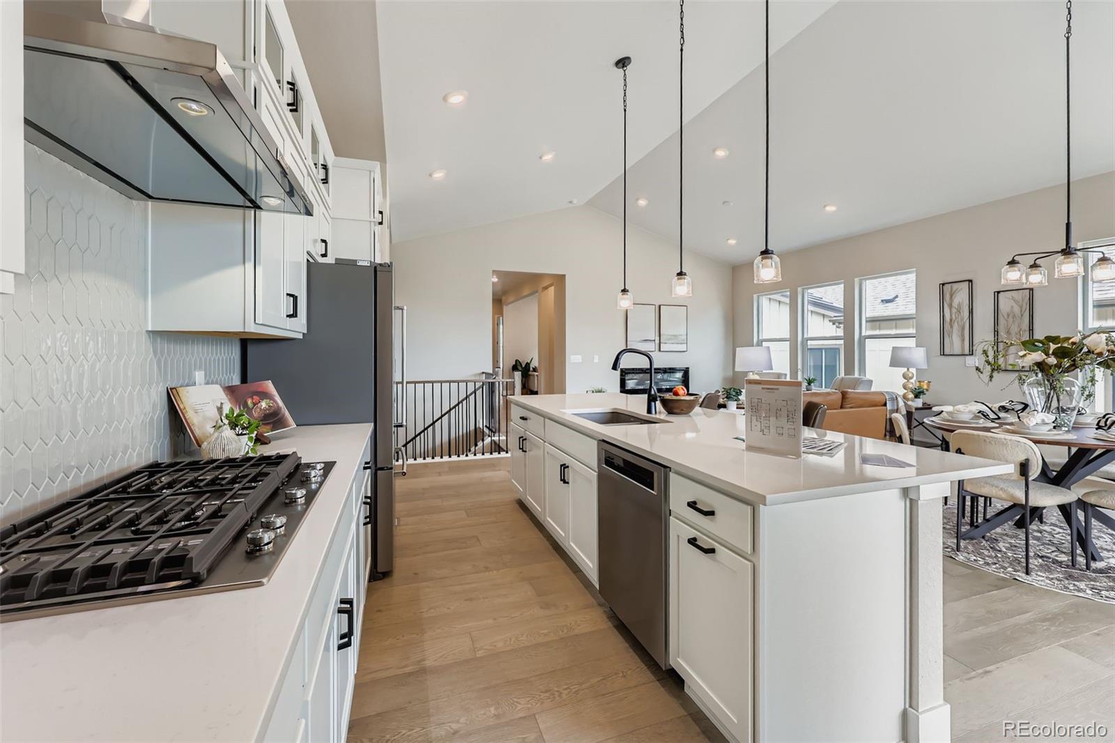 2165 Grayside Circle