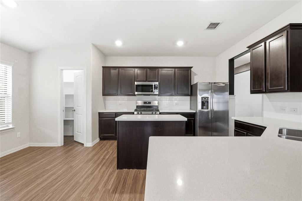 903 Spruce Lane