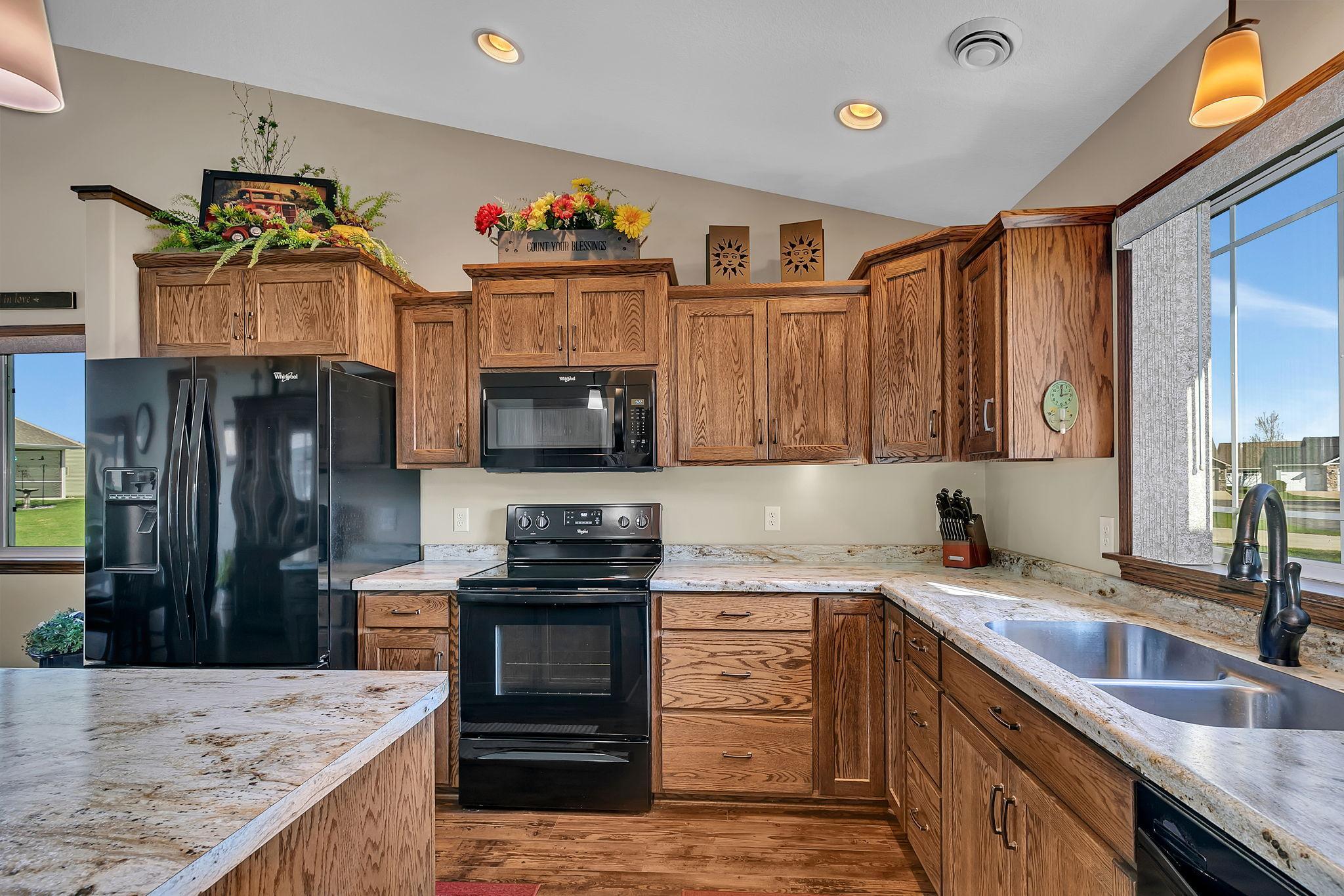 153 Glenview Loop
