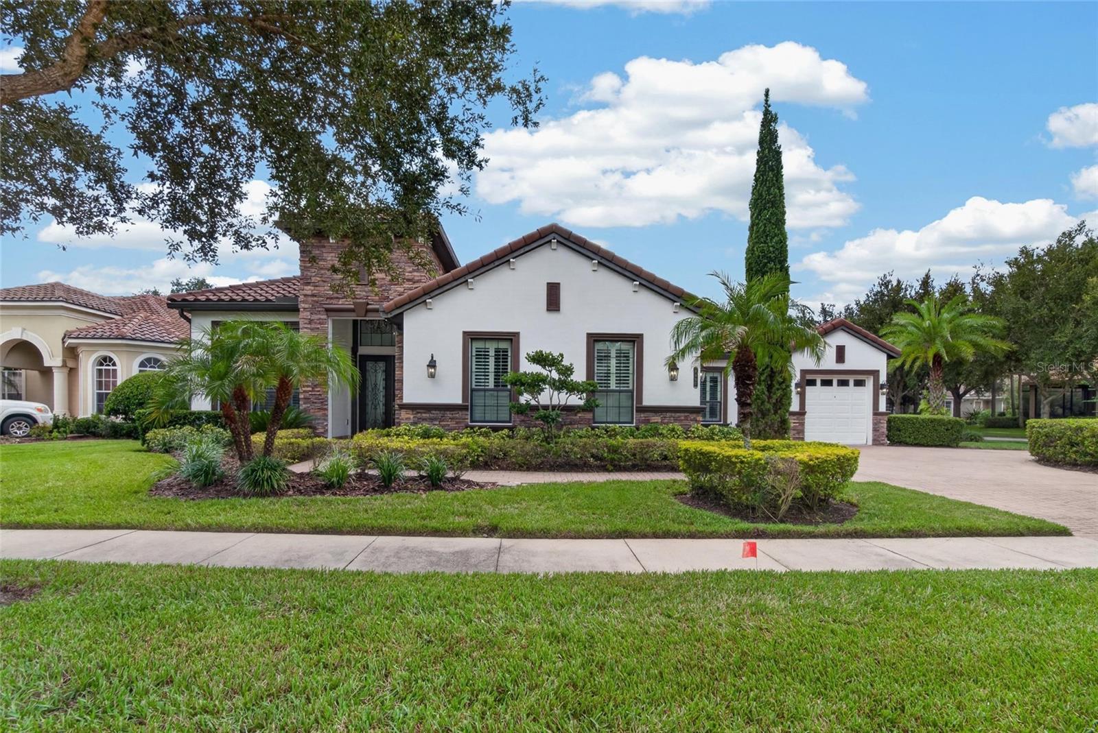 8467 Dunham Station Drive, Tampa, FL
