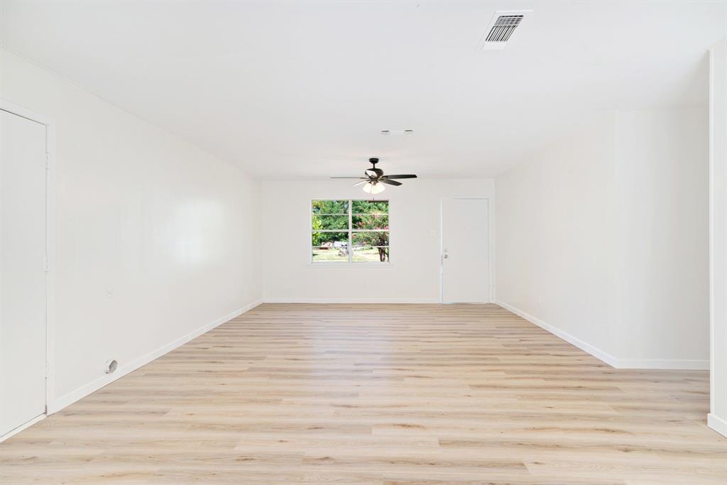 351 NE 6th