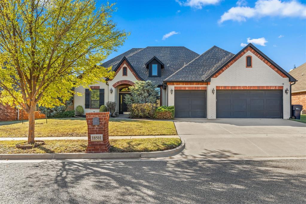 Edmond Valencia community offering 3 bedroom, study, a bonus room, 2 full & one half bathroom. The living room features floor to ceiling stone fireplace, Build in shelves, lots of natural light, and modern light fixtures. Kitchen is wide open with spacious center island, stainless appliances and a pantry. . The primary suite, has a spa-like bathroom with double vanities, walk-in shower & huge closet. Don't miss the chance to see this beautiful home!