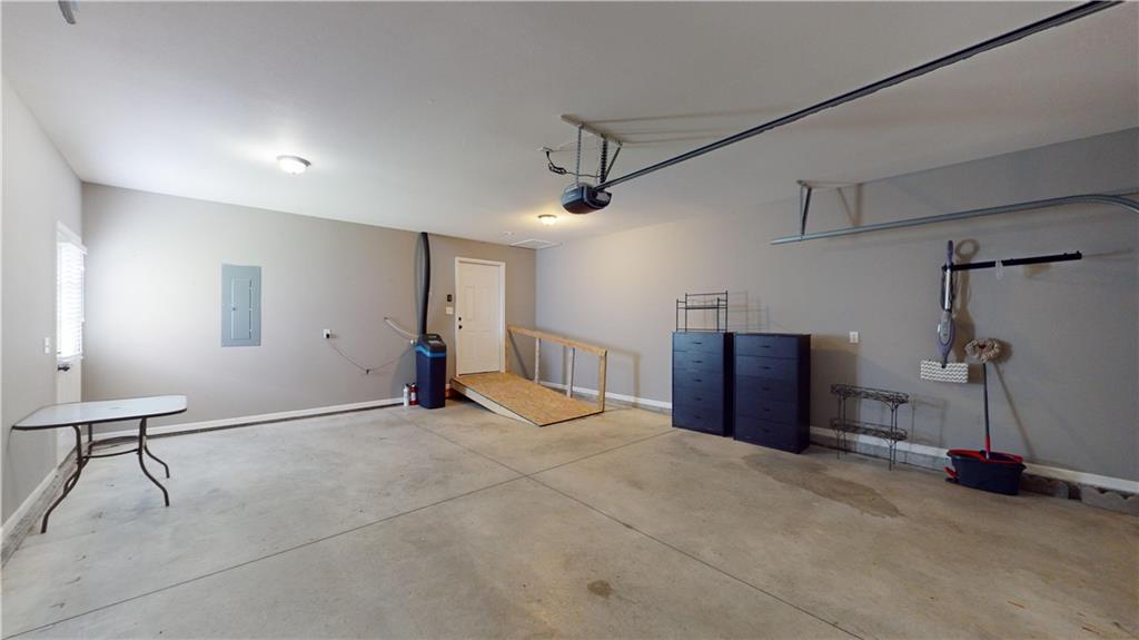 723 Meadow Lane