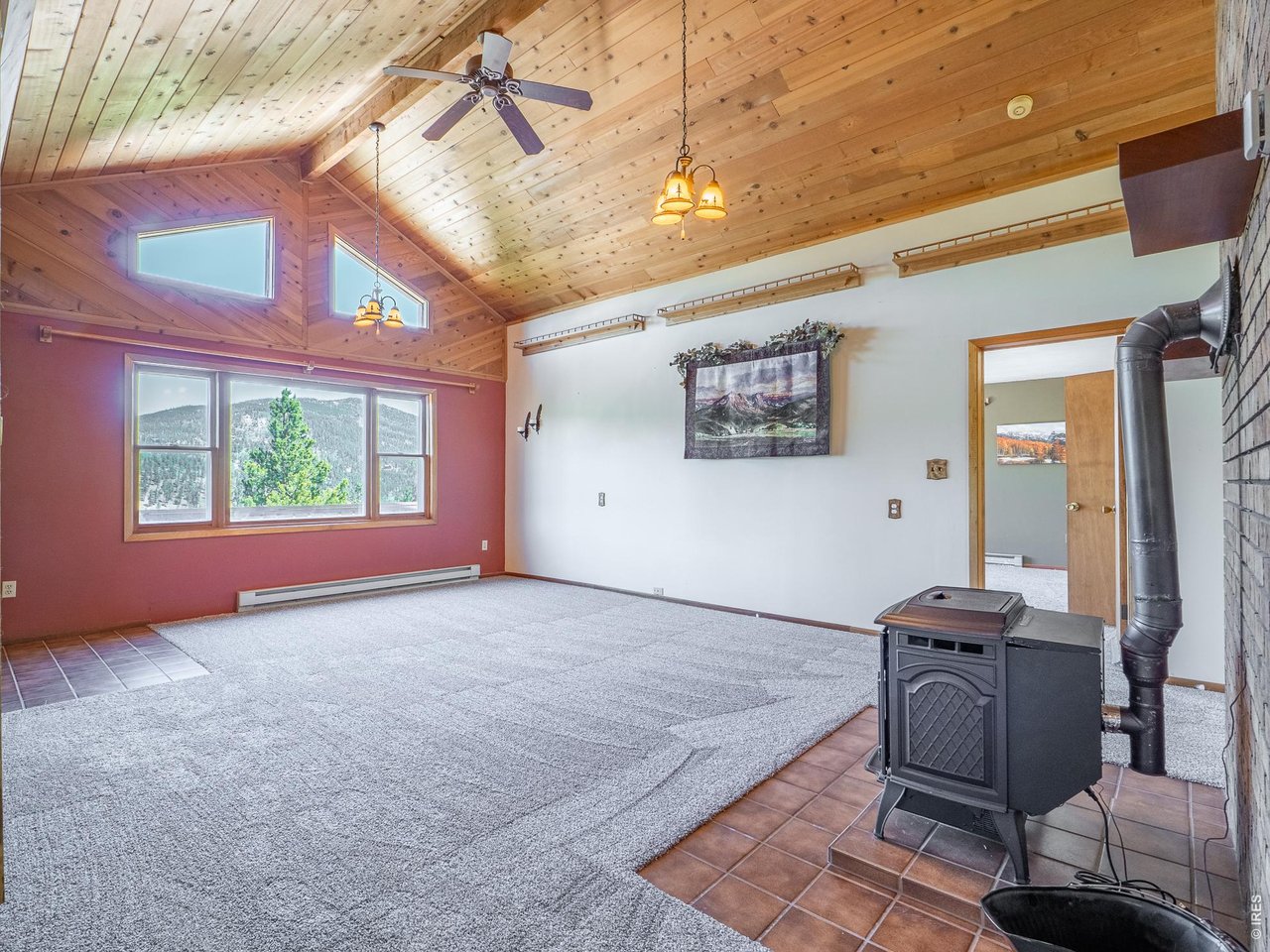 1847 Shoshoni Dr