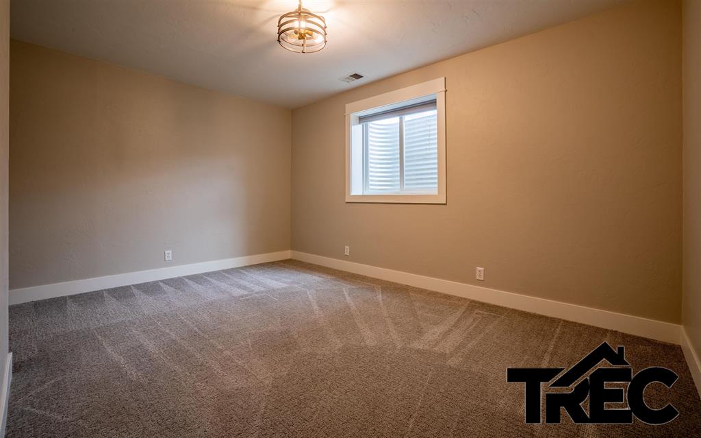 642 Cedarwood