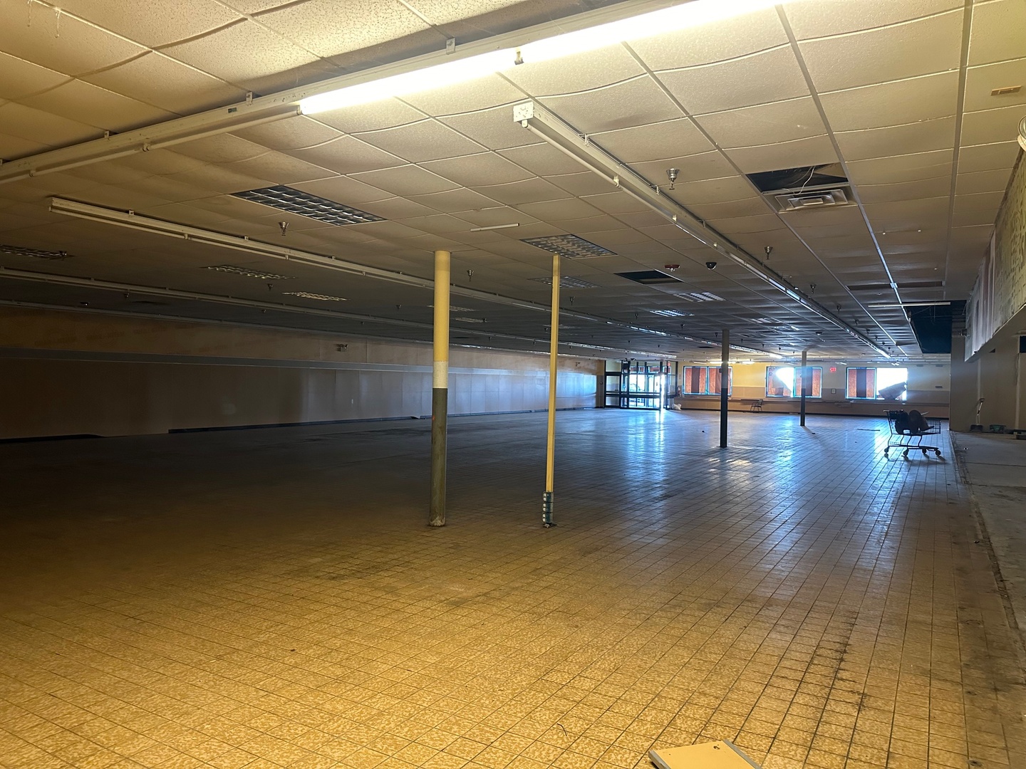 16150 S Harlem Avenue