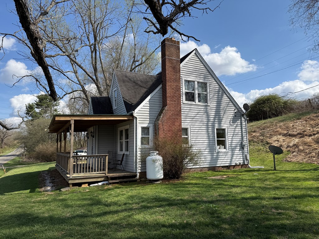 7414 Snake Creek Rd