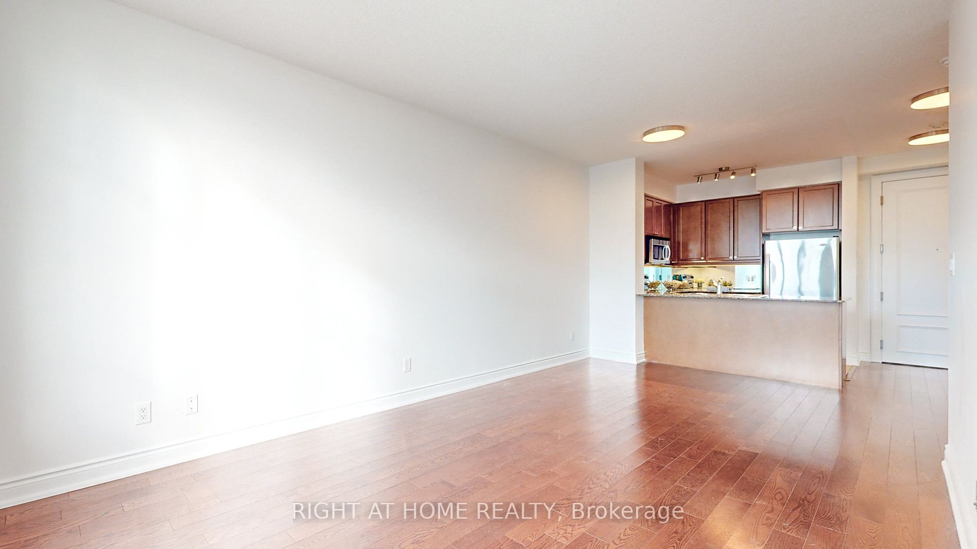 10 Bloorview Pl 1706
