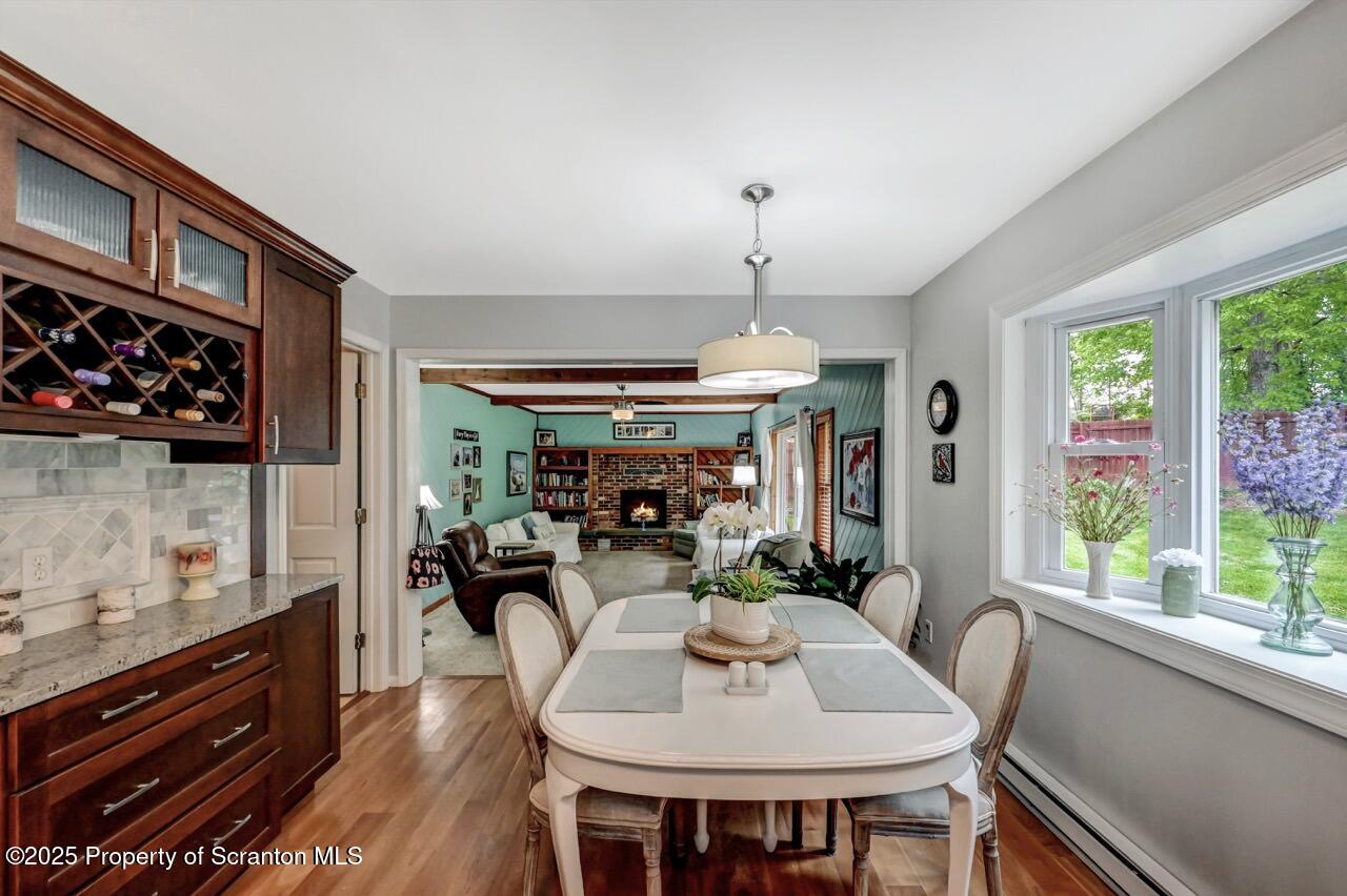 1001 Woodland Way