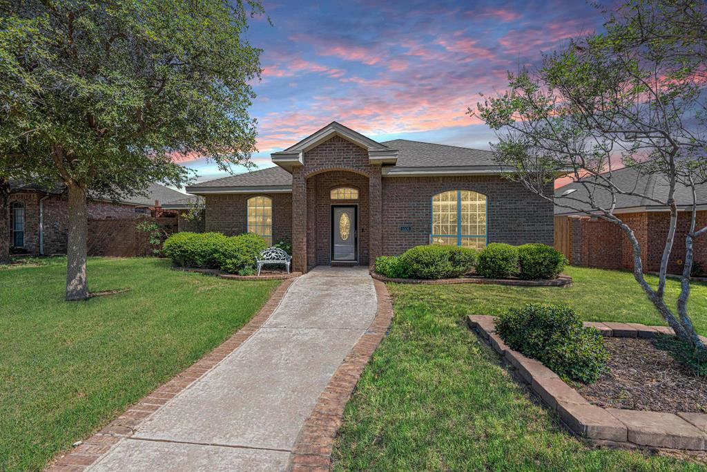 Beautiful 3-bedroom, 2-bath home in Los Patios featuring an open-concept layout with granite countertops throughout. The spacious living room offers a stunning stone fireplace, while the bonus room provides the perfect space for an office, playroom, or second living area. The sequestered primary suite includes a relaxing Jacuzzi tub for your own private retreat. This well-maintained home combines comfort, style, and functionality in a great cul-de-sac. Schedule your showing today!