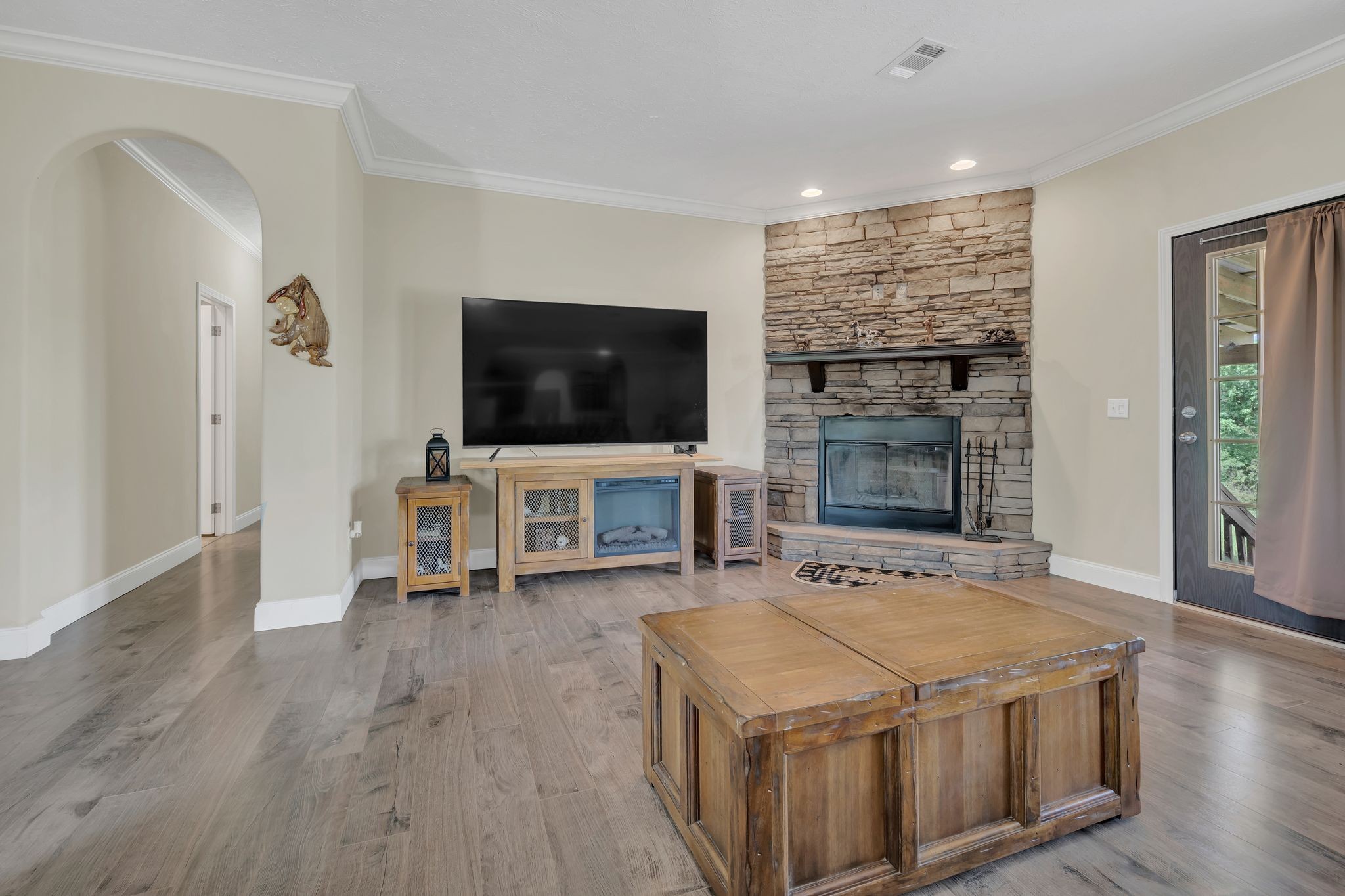 520 Young Rd