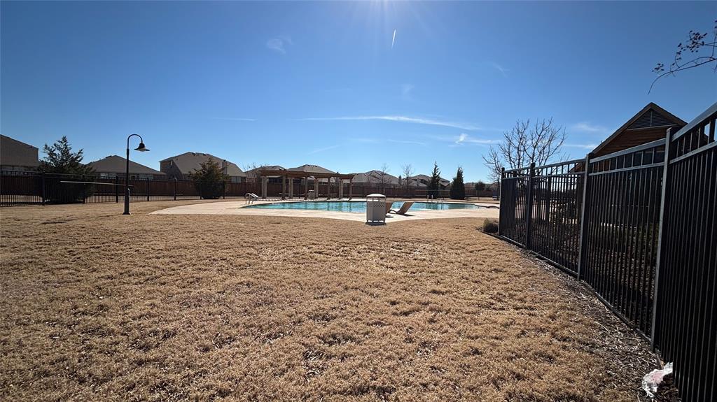1403 Crossford Trail