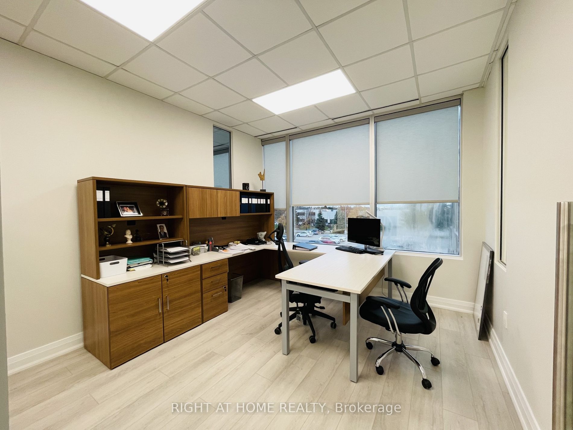 15 Wertheim Crt 204