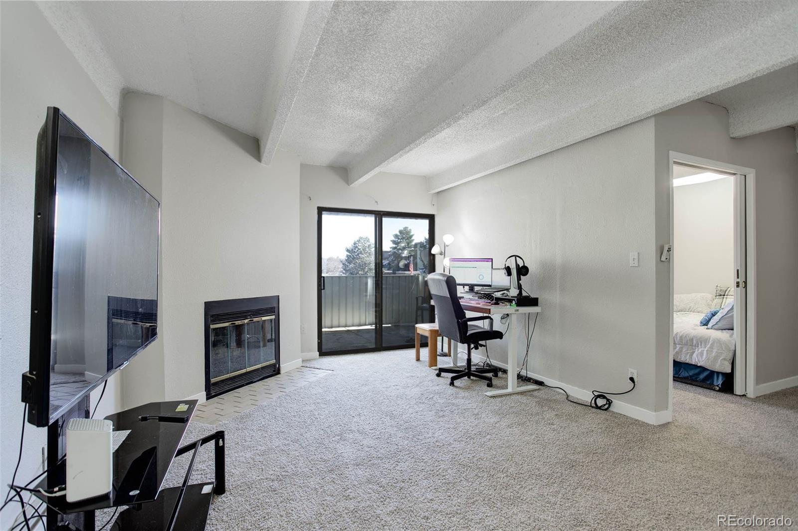 1011 S Ironton Street 109