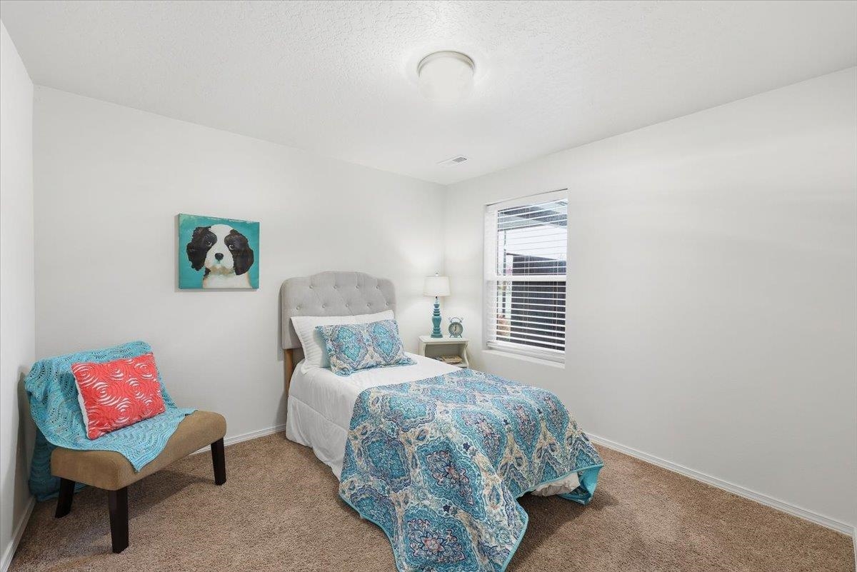 19029 E Frederick Ave