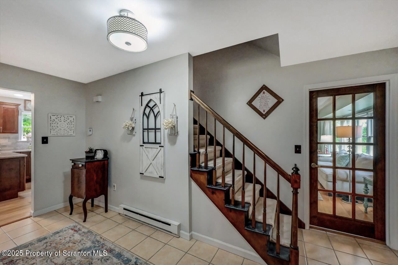 1001 Woodland Way