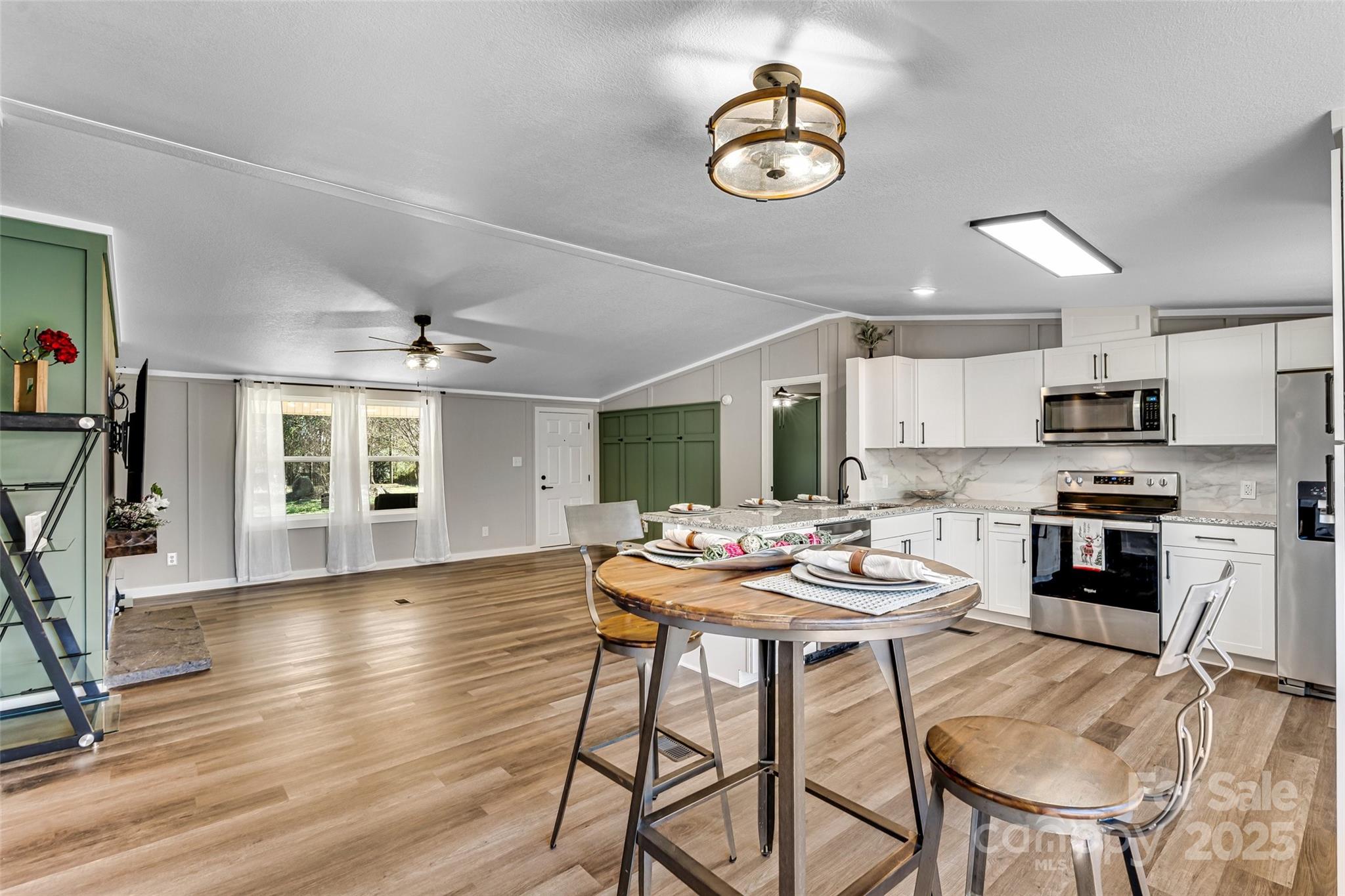 4881 Grassy Creek Road