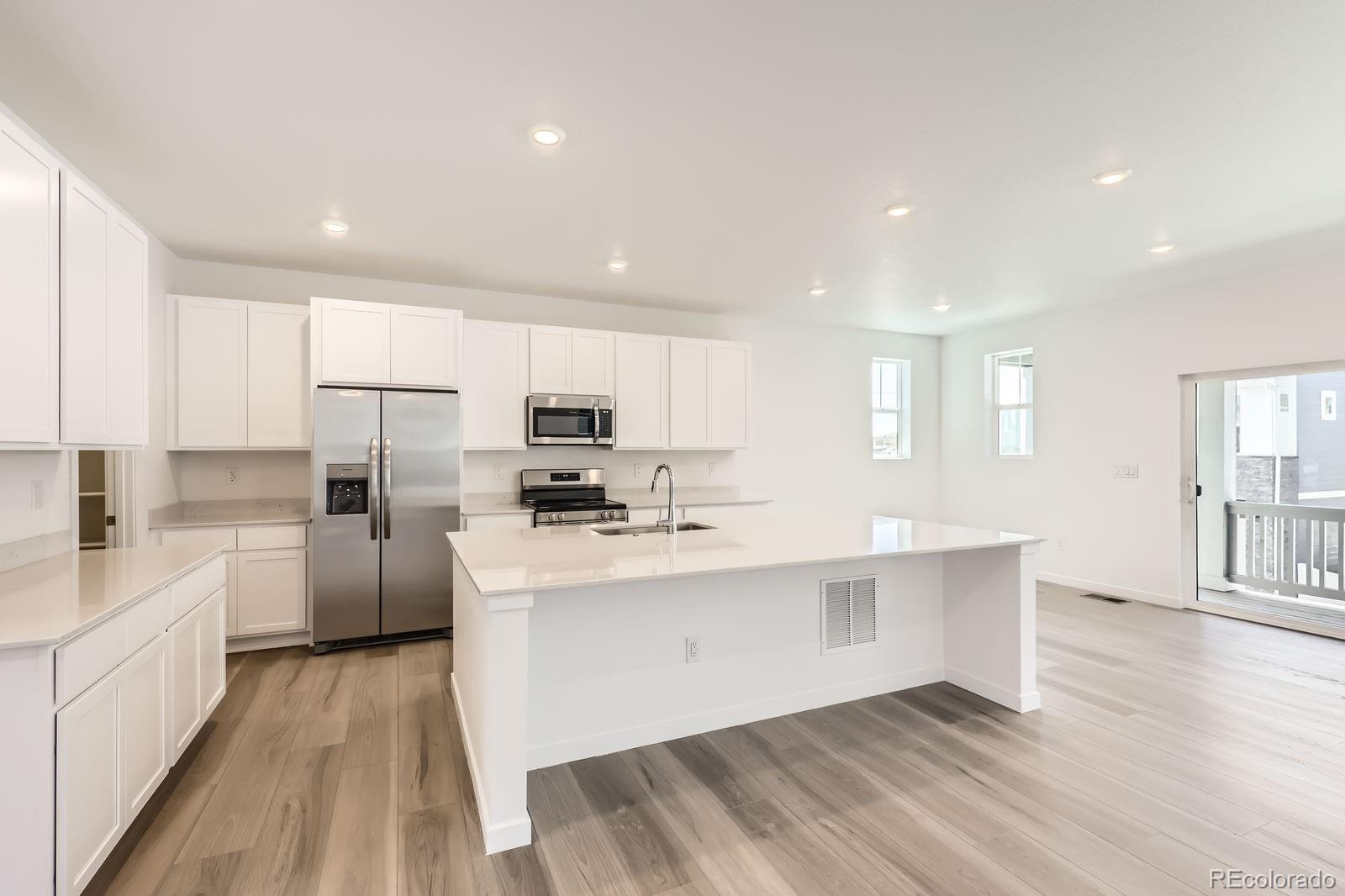 2138 S Haleyville Way