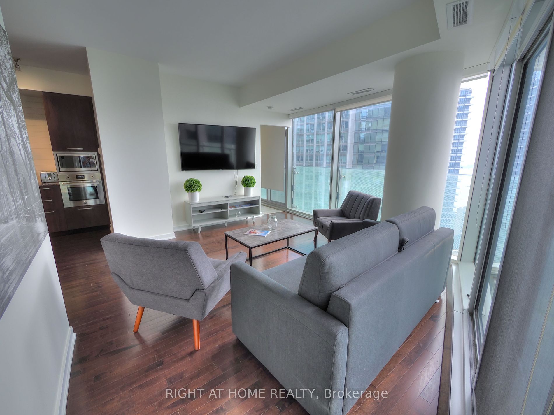 12 York St 2204