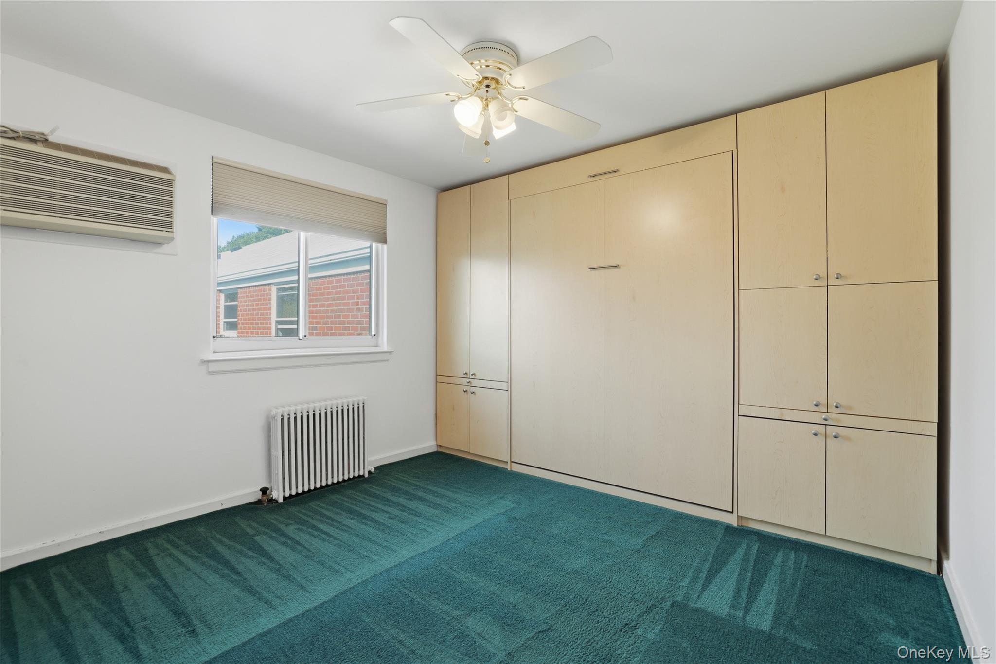 254-18 2nd Floor 75 Ave Upper