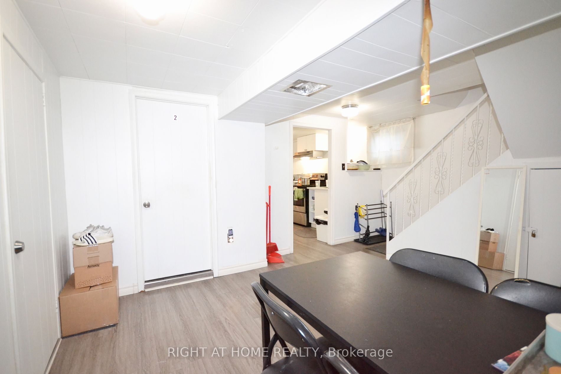 27 Cameo Cres