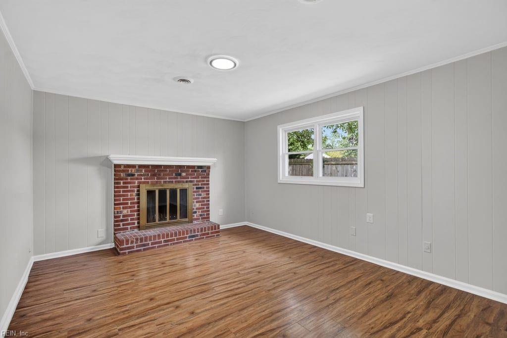 5309 Leesburg Drive