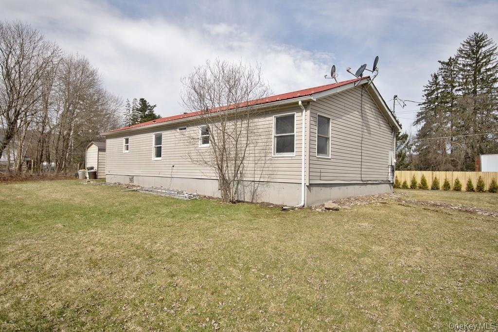 32 Meadow Street 17B