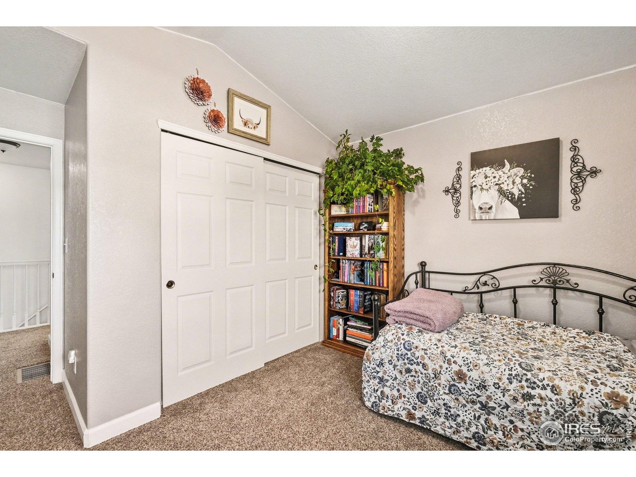 802 Waterglen Dr O64