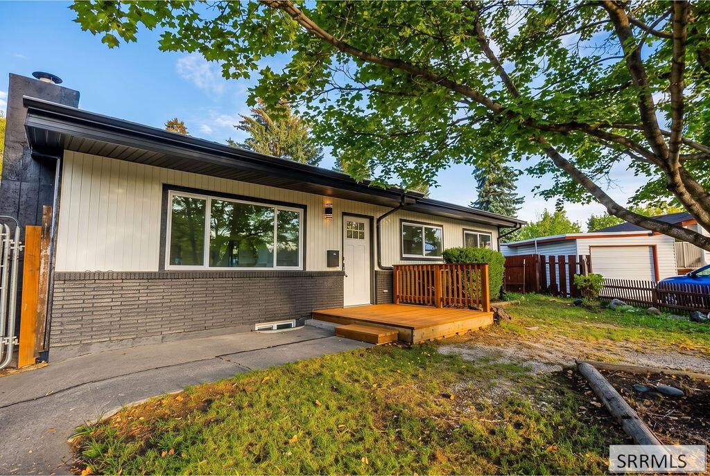 272 Valley Drive