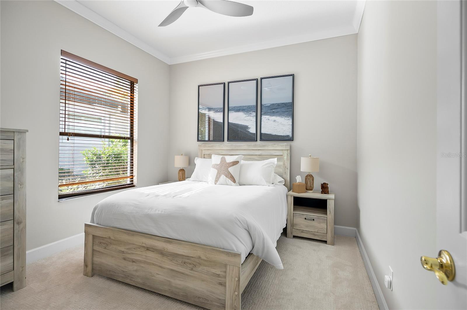 15 S Waterview Drive