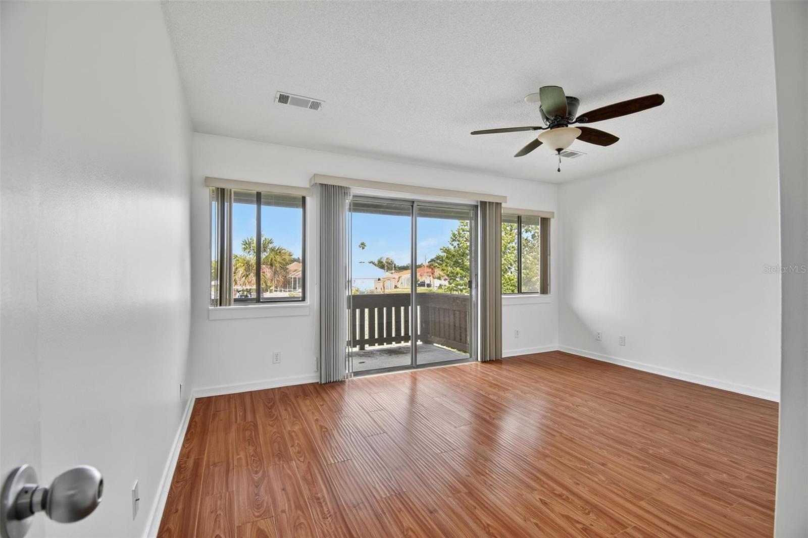 44 Club House Drive 106