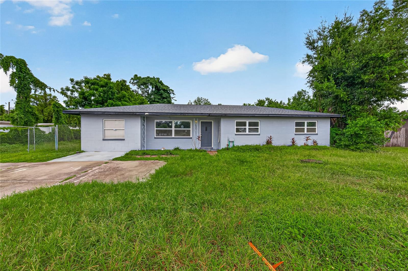 Welcome to this charming 3-bedroom, 2.5-bath ranch-style home situated on an oversized 0.37-acre lot in Brandon. Offering approximately 1,486 square feet of living space, this property features an open floor plan designed for comfortable everyday living.Interior highlights include solid wood cabinetry, solid surface countertops, ceiling fans, tile and carpet flooring, and a spacious primary suite with a walk-in closet. The kitchen comes equipped with a refrigerator and microwave, while the functional layout provides flexibility for a variety of living arrangements.Outside, the expansive lot offers ample outdoor space and parking with a driveway and parking pad. Conveniently located near shopping, dining, schools, parks, and major roadways, this property provides easy access to everything Brandon and the surrounding Tampa Bay area.No HOA and no lease restrictions.