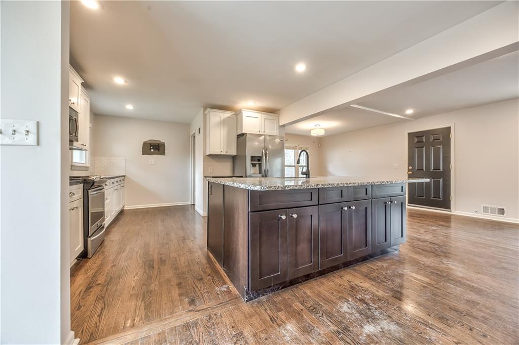 4304 W 83rd Street