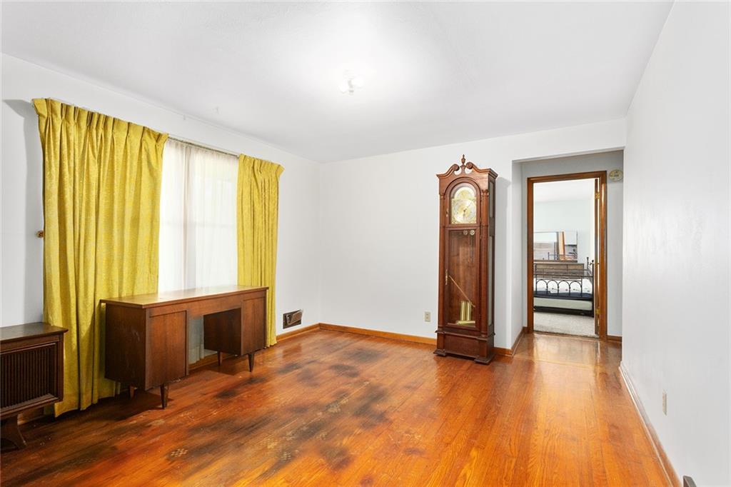 9382 N Cookingham Drive